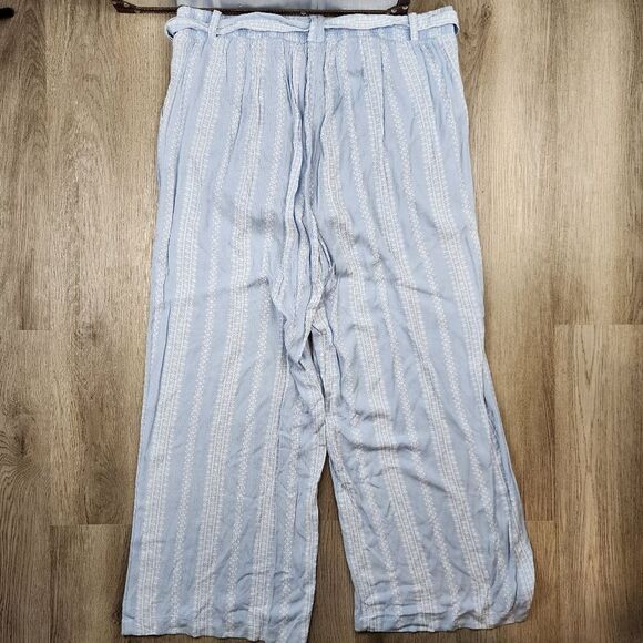 Torrid Pull-On Wide Leg Gauze High Rise Smocked Waistband Pants size 1X - Picture 5 of 8